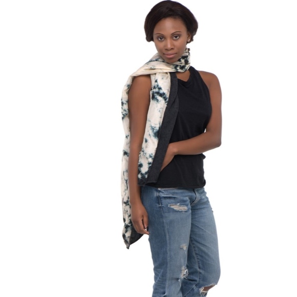 Denovembre + Echarpe Tie Dye Silk Cashmere Scarf - Picture 4 of 4